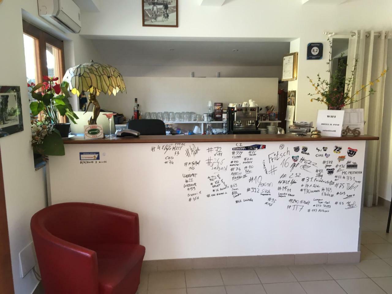 Hotel Il Pino Garlasco Екстер'єр фото